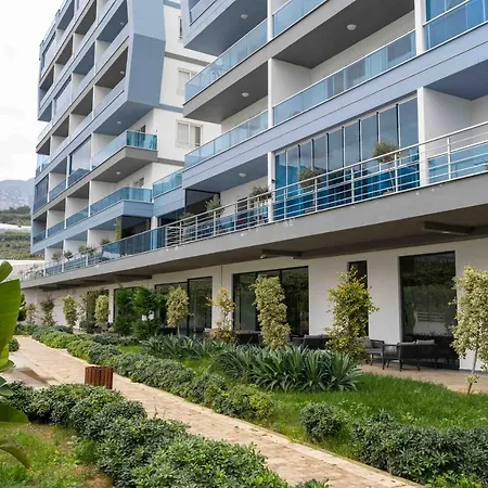 Exodus Apartment *